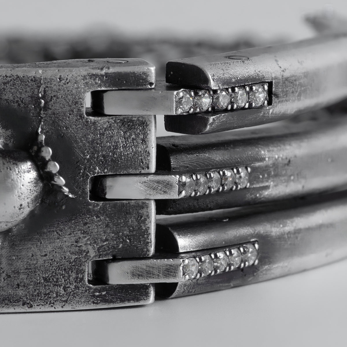 CULT VII Stillness necklace — détail