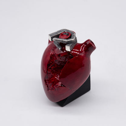 CULT VII Light Of Love 003 black — gros plan sur le diamant