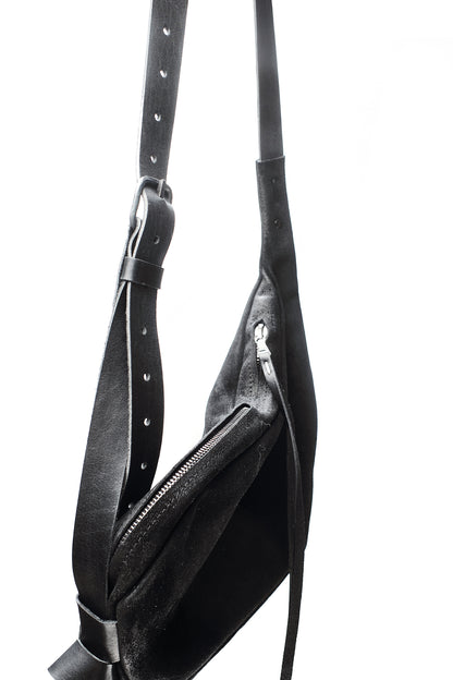 Shoulder bag 170Y black – zipper hardware detail