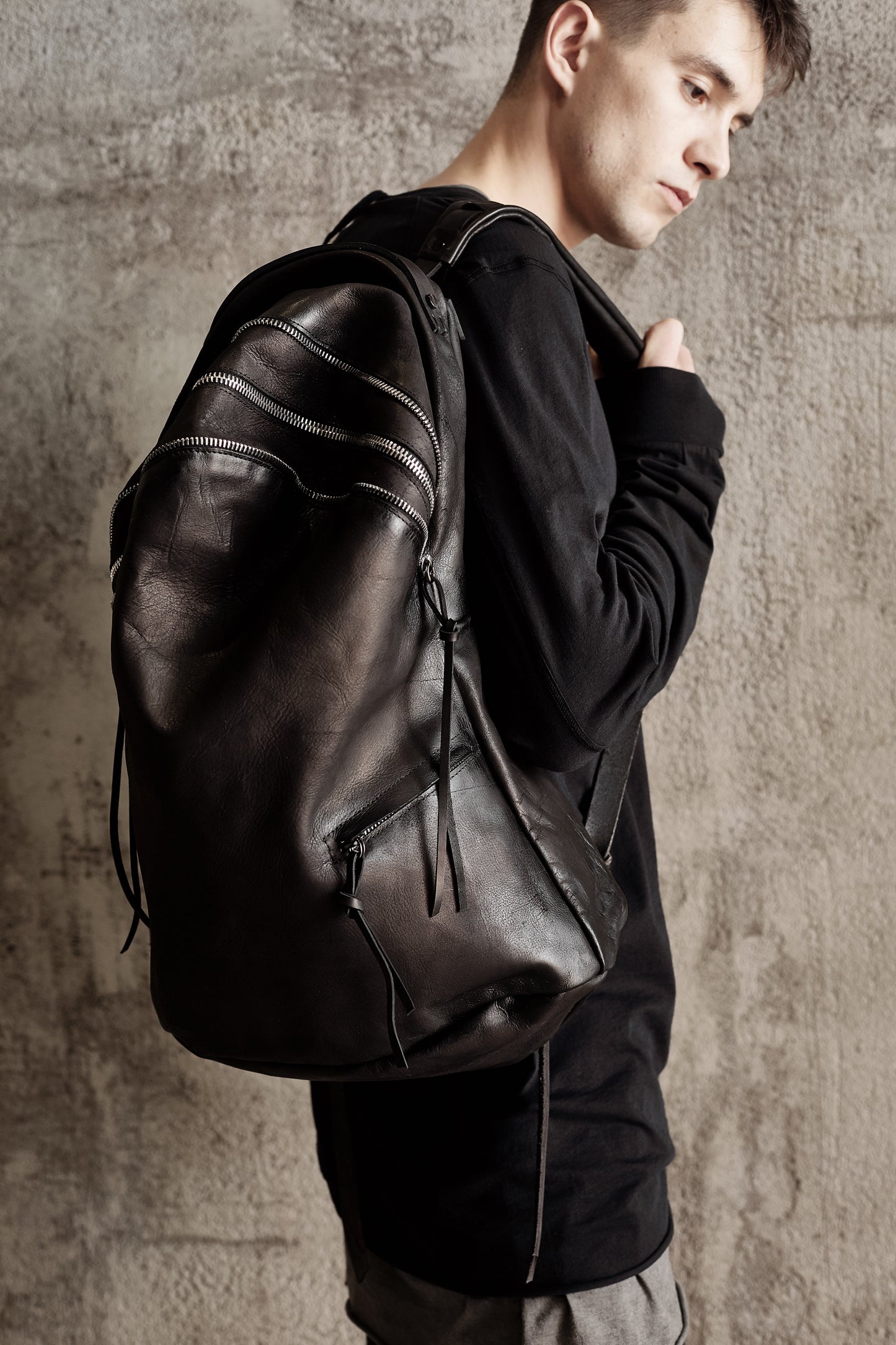 Leather backpack 081-1R — handmade leather backpack by YTN №7, London, view 14