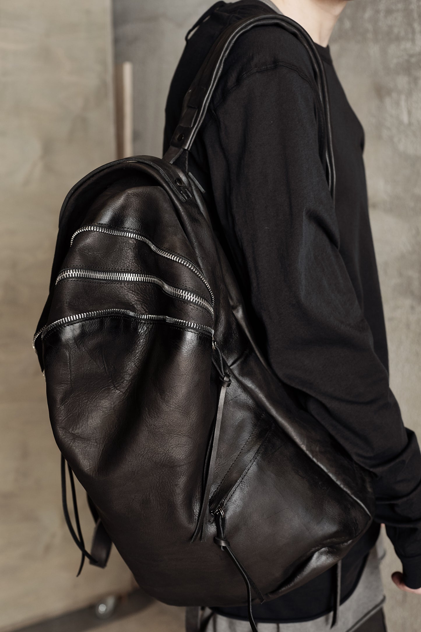 Leather backpack 081-1R — handmade leather backpack by YTN №7, London, view 16