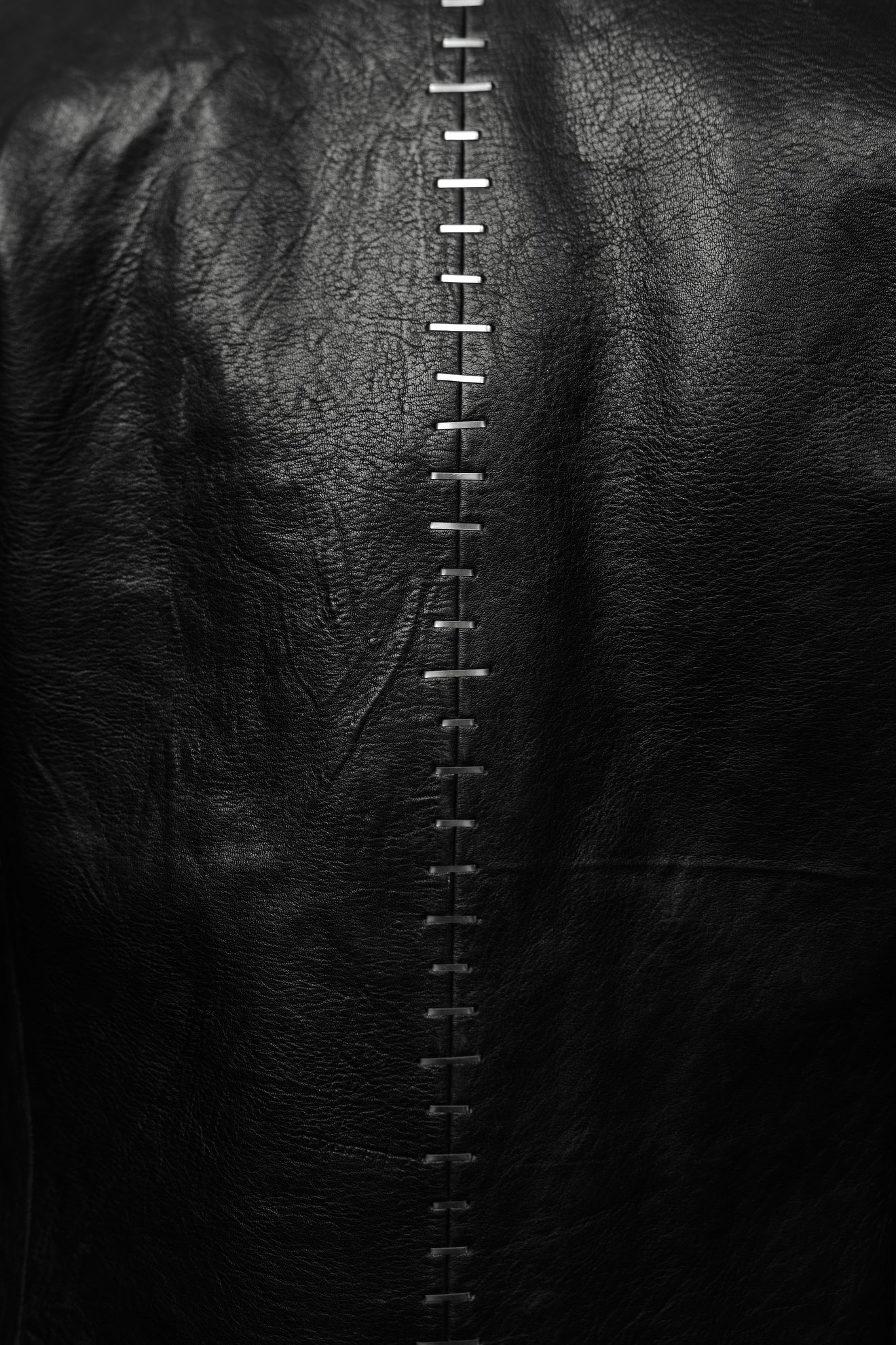 EIGENGRAU J03 Black Horse Shoulder Racer