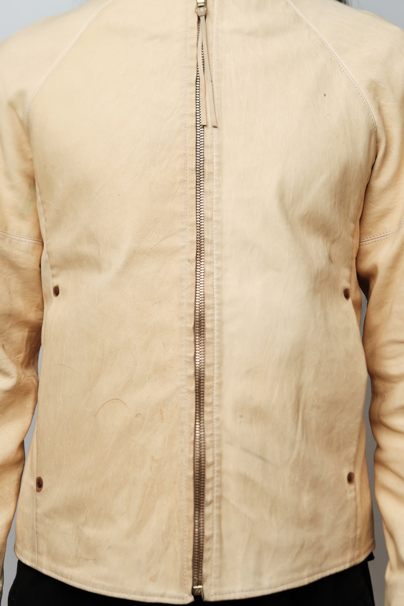 EIGENGRAU J05 Cream Kangaroo Raglan — handmade by EIGENGRAU in London, view 6