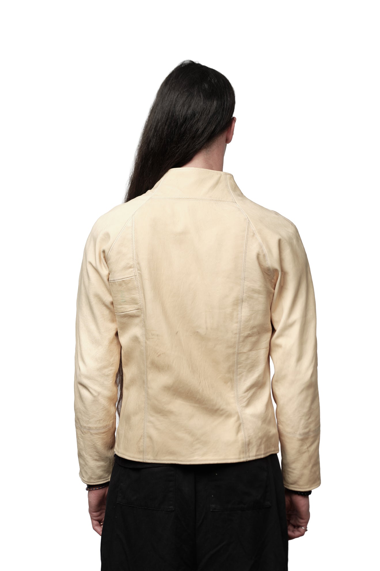 EIGENGRAU J05 Cream Kangaroo Raglan — handmade by EIGENGRAU in London, view 9