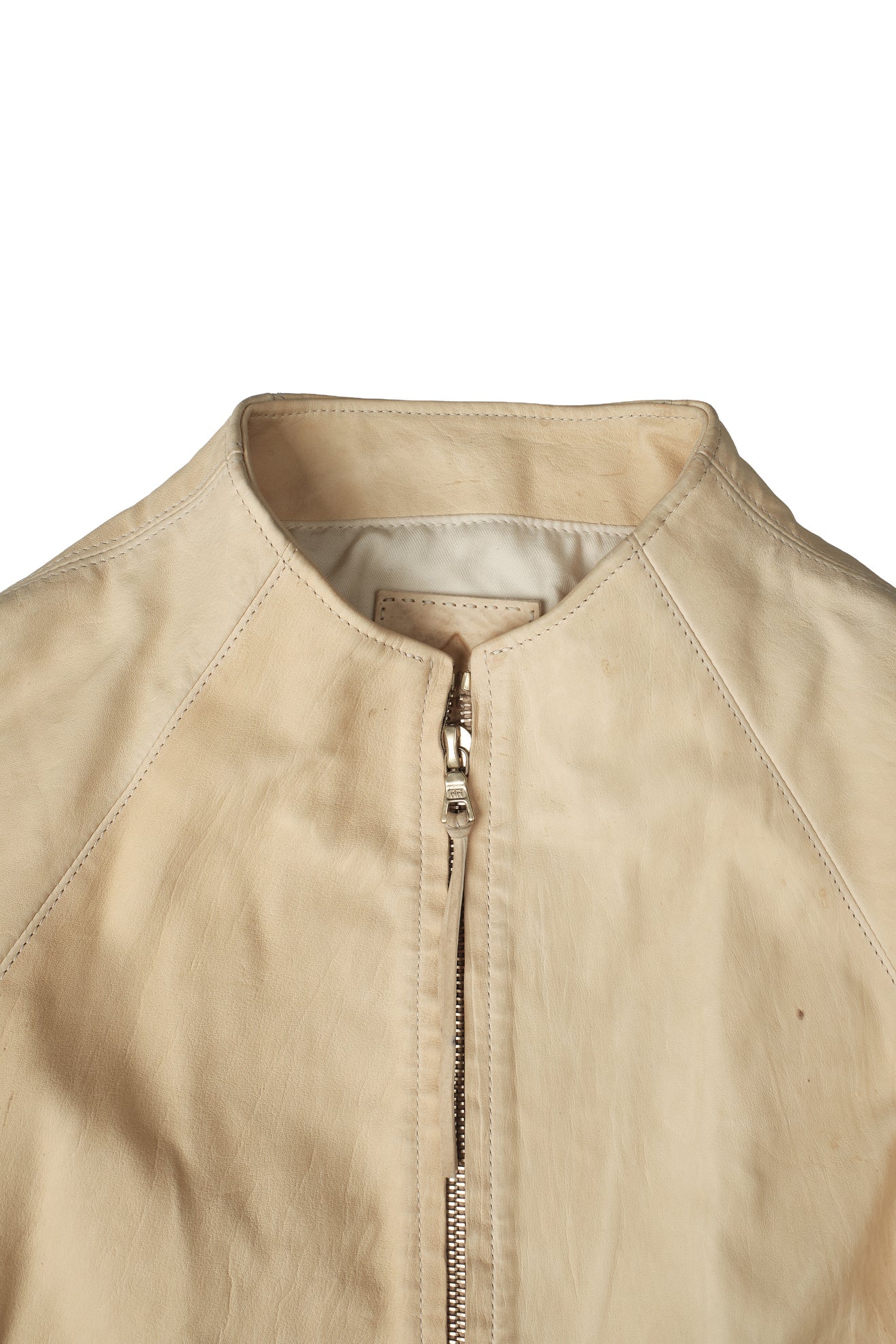 EIGENGRAU J05 Cream Kangaroo Raglan — handmade by EIGENGRAU in London, view 37