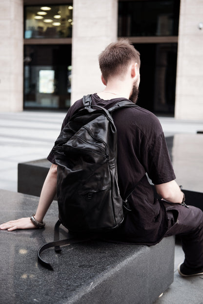 Leather backpack 081R