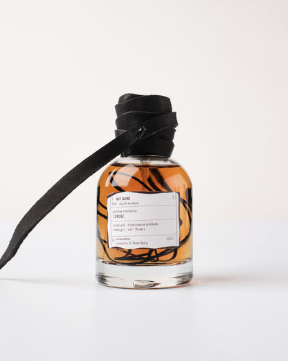 139DEC NOT ALONE 香水50ml — ディテール