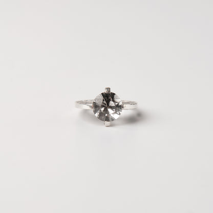 CULT VII Terra Brute ring crystal, size 17.5 — gros plan sur le cristal