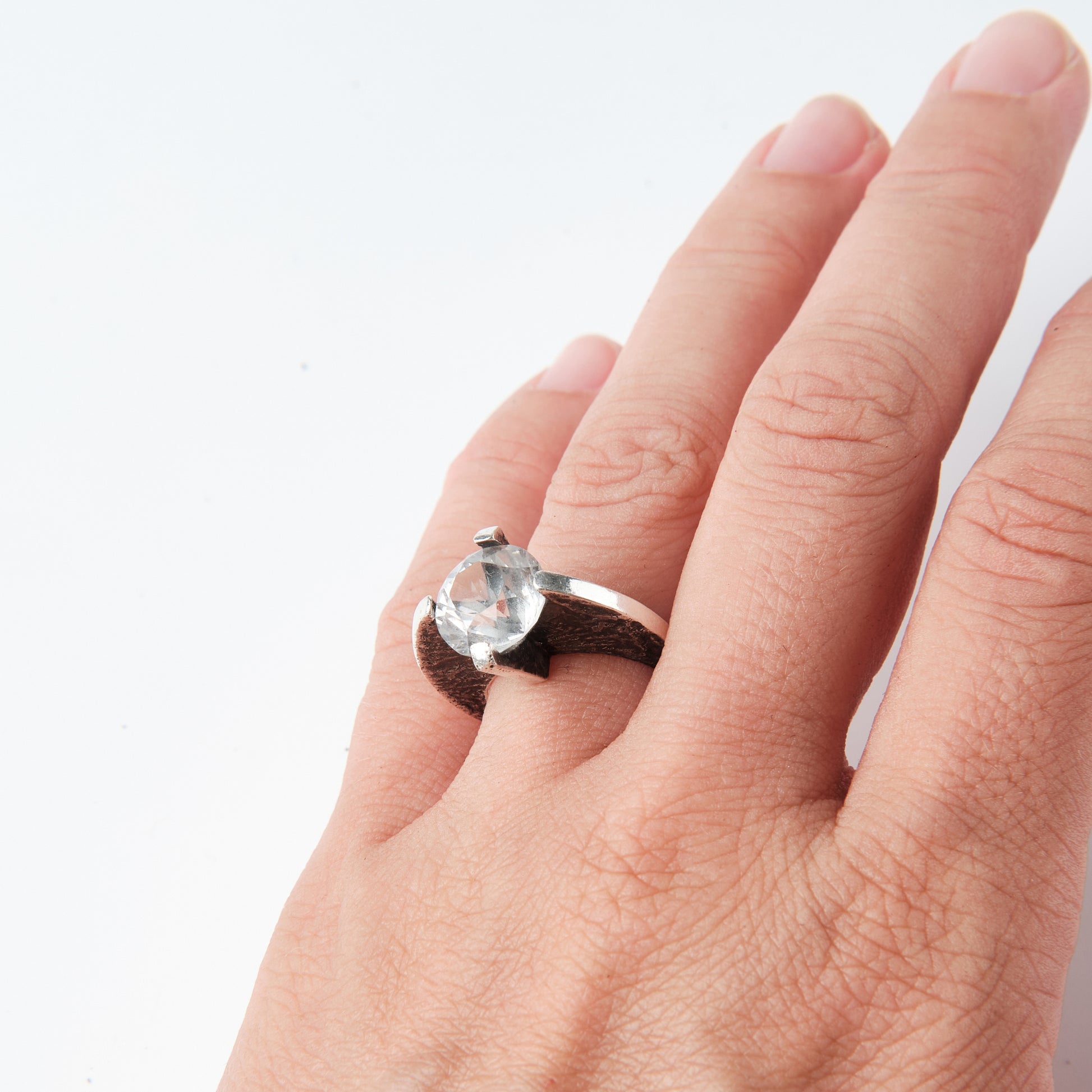 CULT VII Terra Brute ring crystal, size 17.5 — vue de dessus