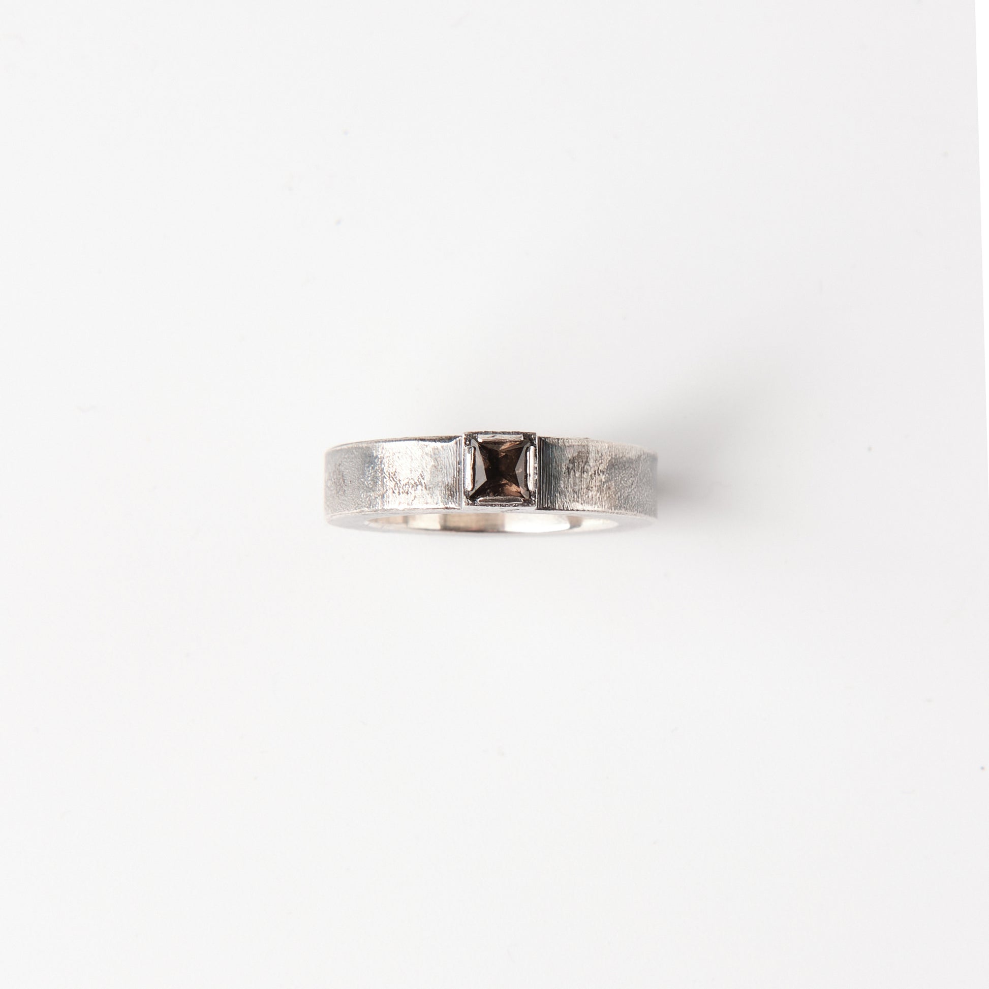 CULT VII Poppy Seed 2 Rauch ring — 側面