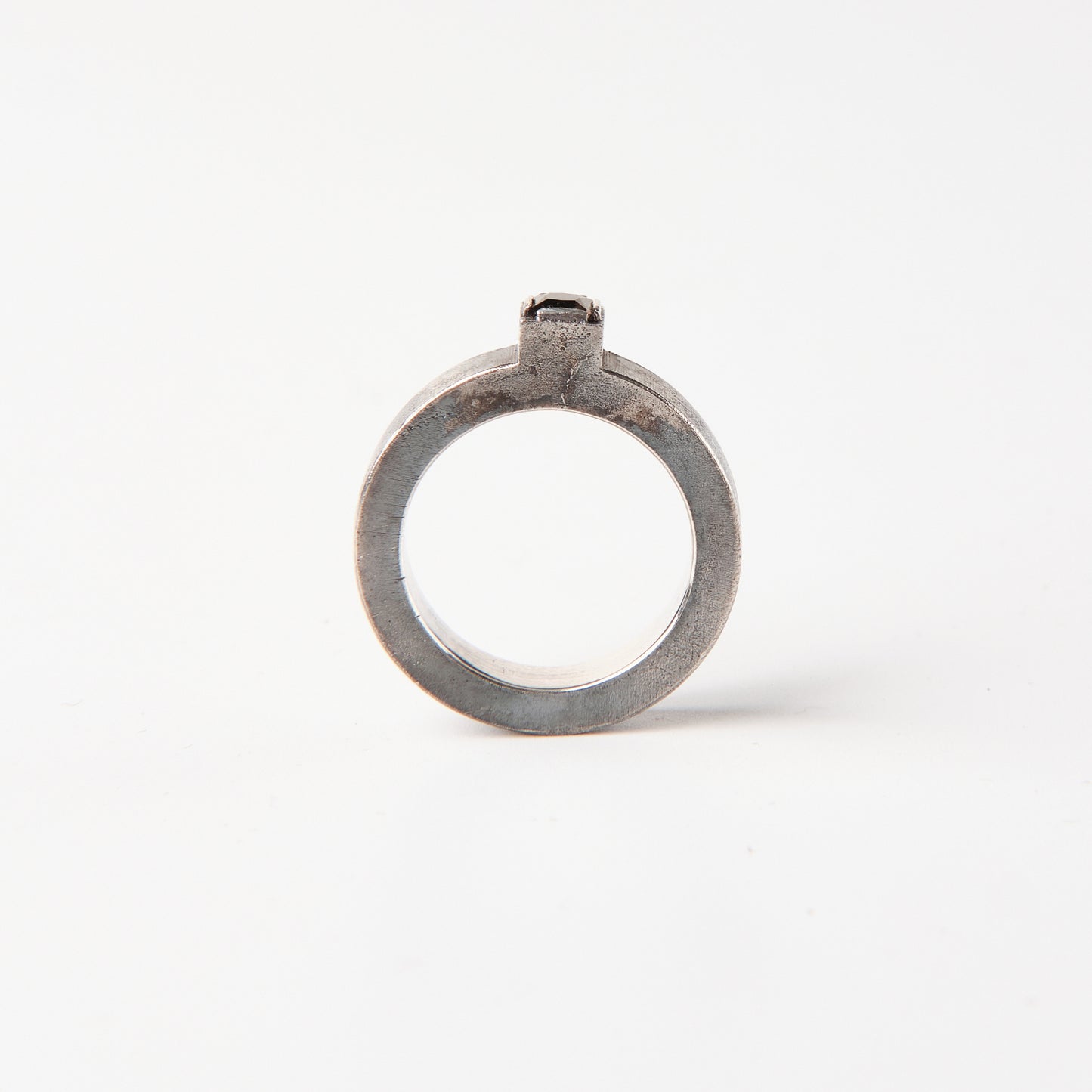 CULT VII Poppy Seed 2 Rauch ring — プロフィールビュー
