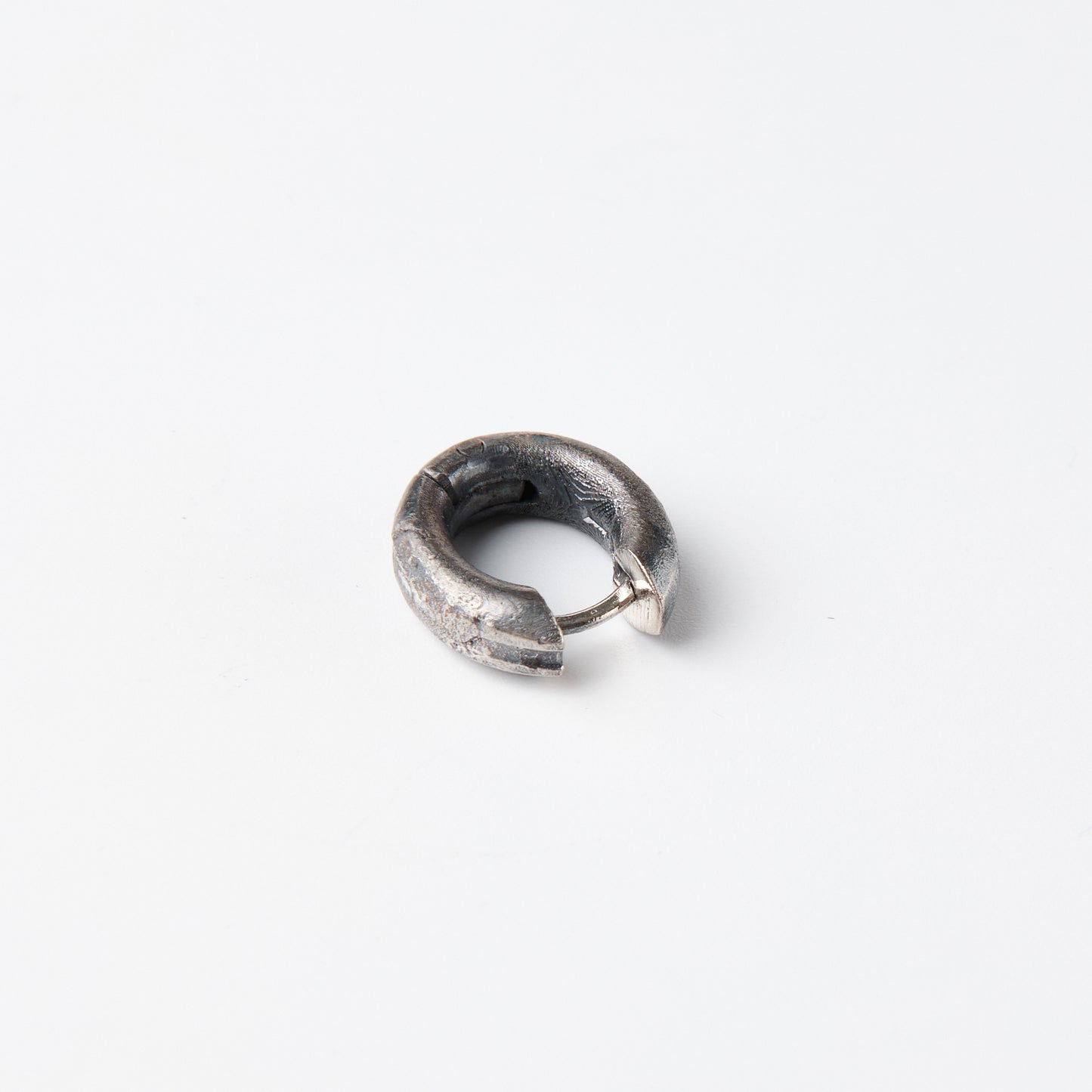 CULT VII Terra Brute Hoop black — dernier détail