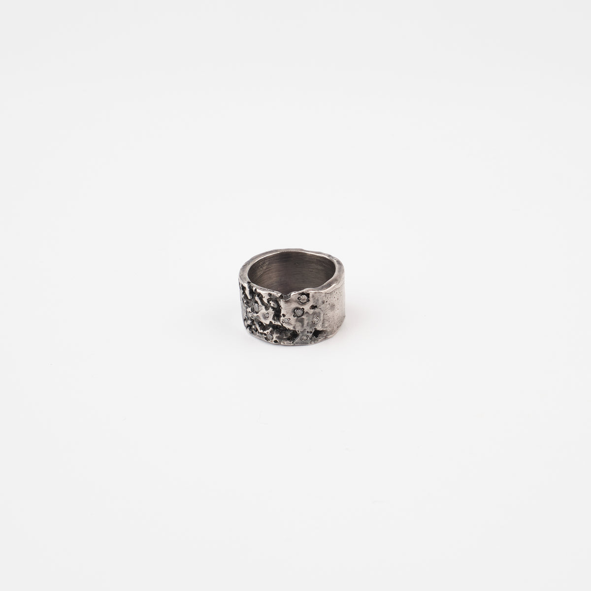 Kintsugi Jewelry - Surrender ring diamonds 17.5