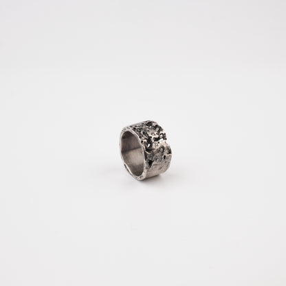 Kintsugi Jewelry - Surrender ring diamonds 17.5