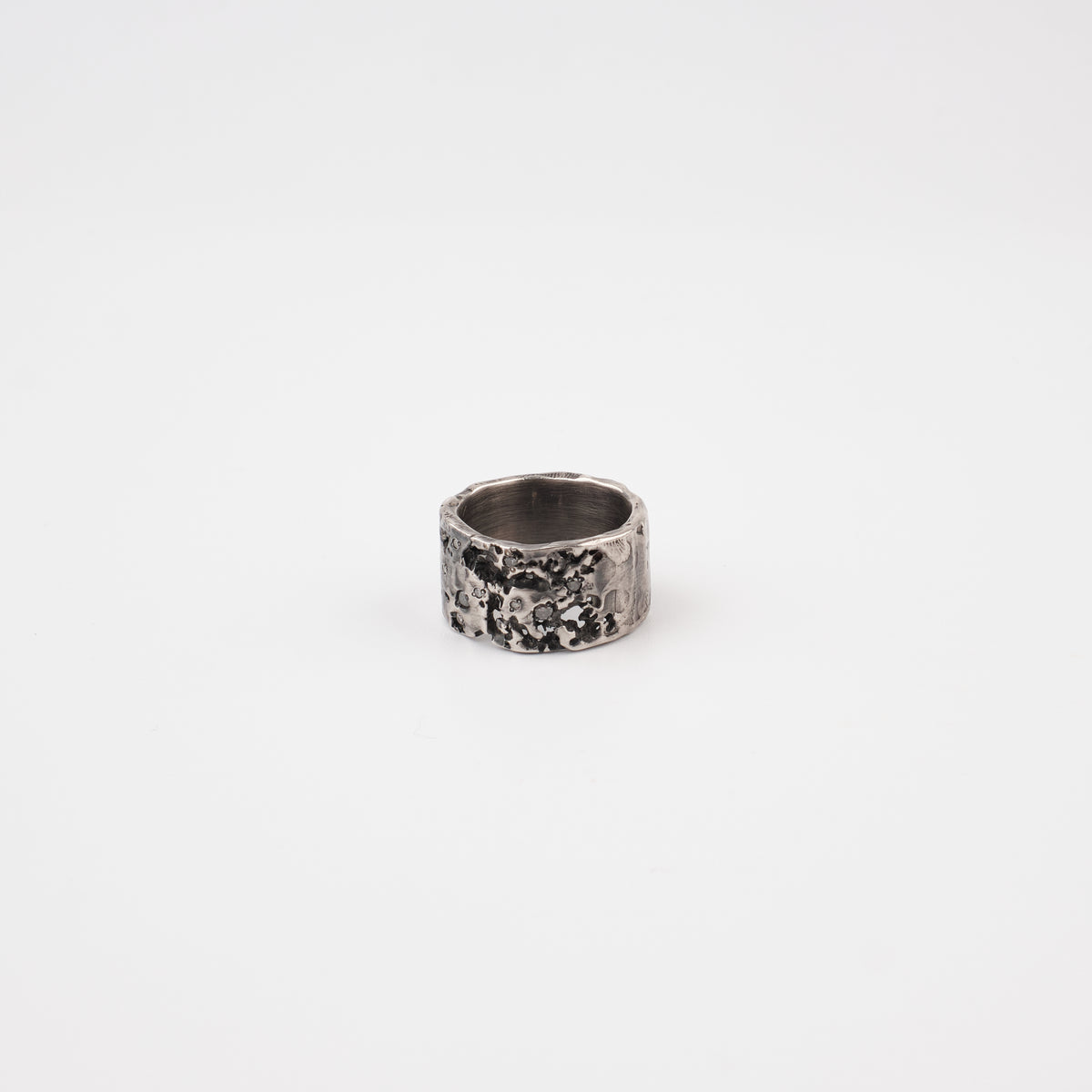 Kintsugi Jewelry - Surrender ring diamonds 17.5