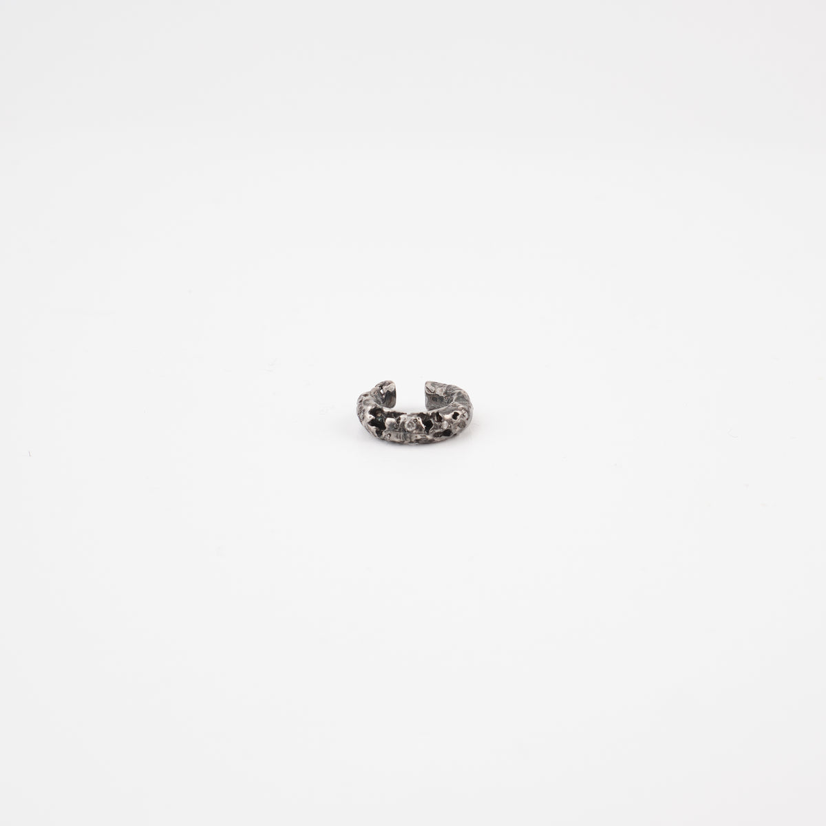 Kintsugi Jewelry - Surrender ear cuff diamonds