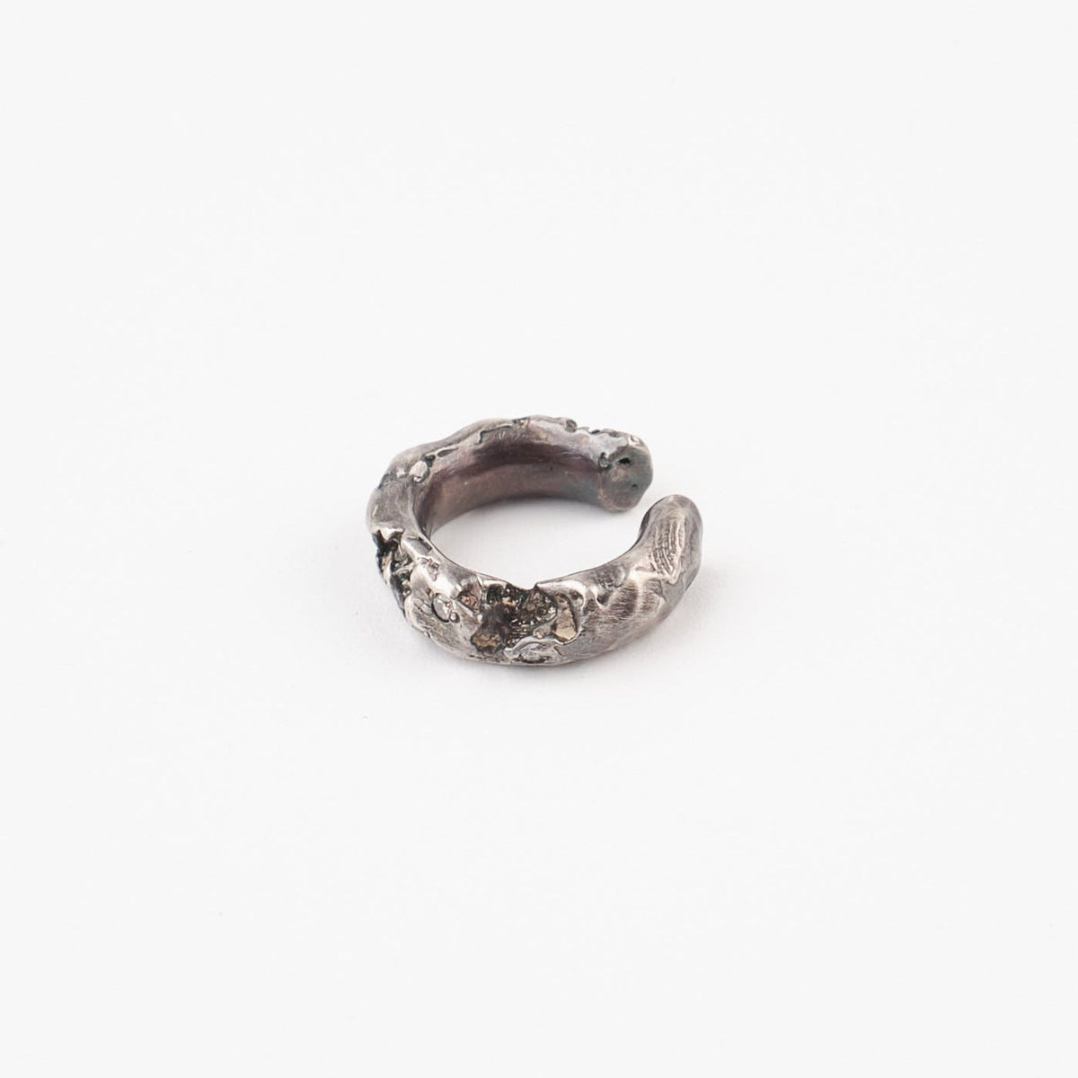 Kintsugi Jewelry - Surrender ear cuff diamonds