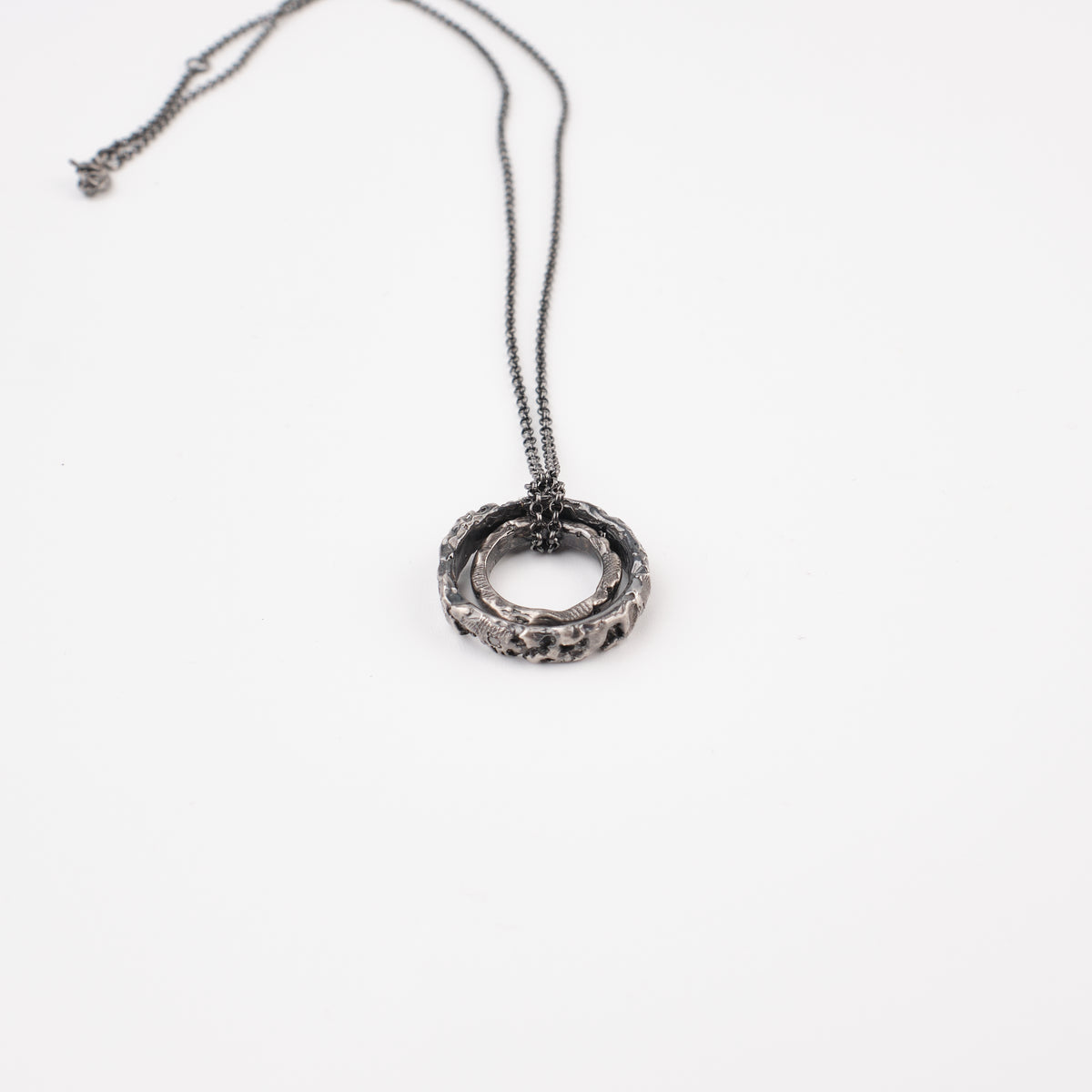 Kintsugi Jewelry - Surrender pendant diamonds