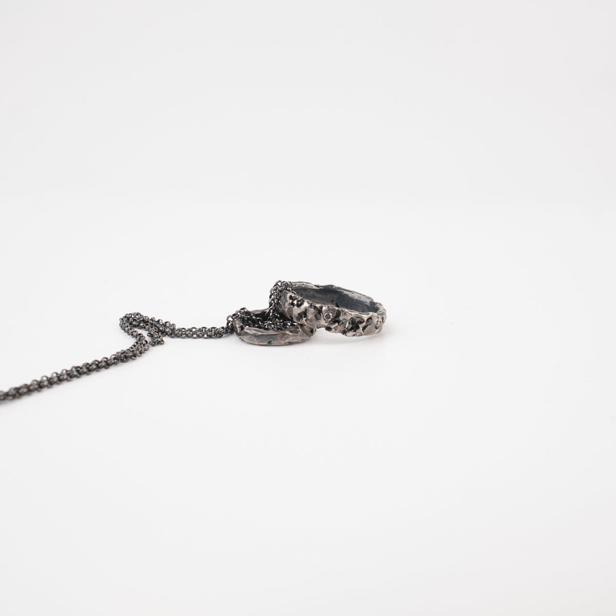 Kintsugi Jewelry - Surrender pendant diamonds