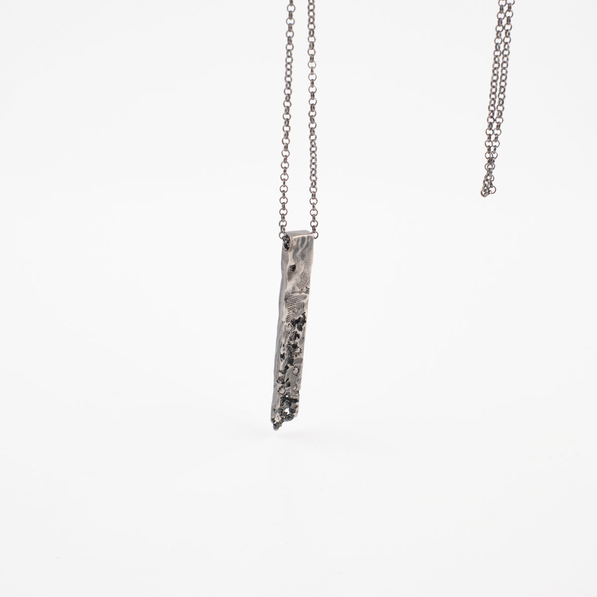 Kintsugi Jewelry - Surrender necklace diamonds