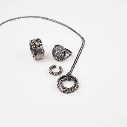 Kintsugi Jewelry - Surrender ear cuff diamonds