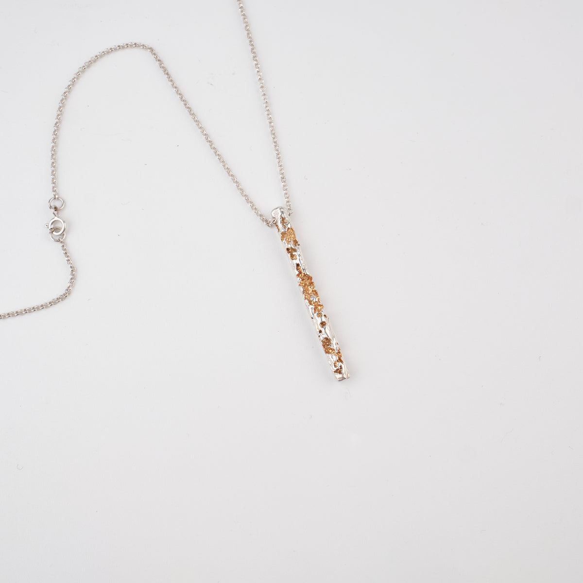 Kintsugi Jewelry - Surrender necklace gilt