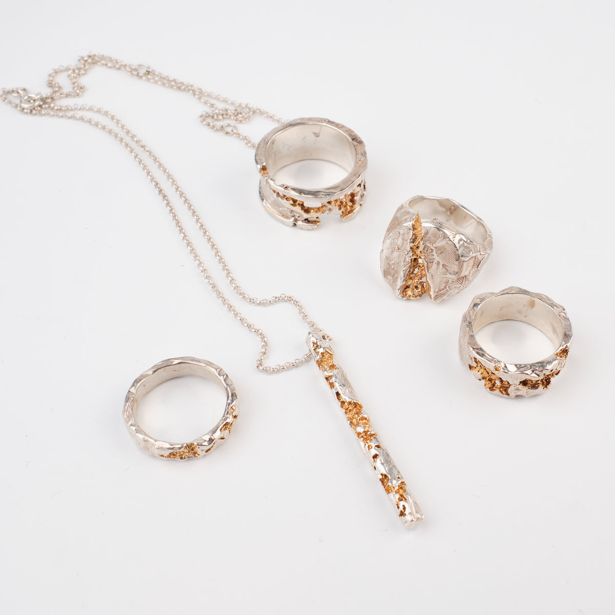 Kintsugi Jewelry - Surrender necklace gilt