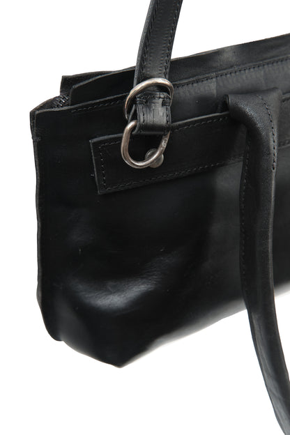 Lotta bag long leather – back view with strap