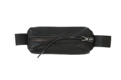 Leather pouch 318A black – flat lay, vegetable-tanned leather