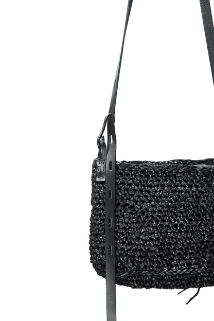 Knitted leather bag 275Y – side view, 22×15×6cm