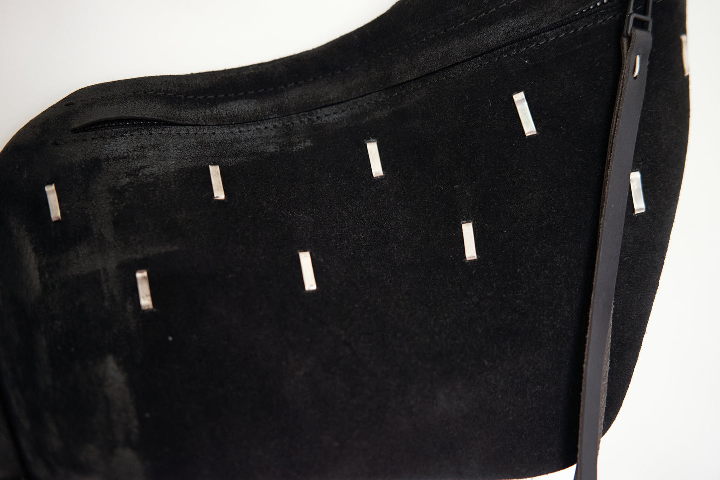 Leather shoulder bag 029-5Y S size black