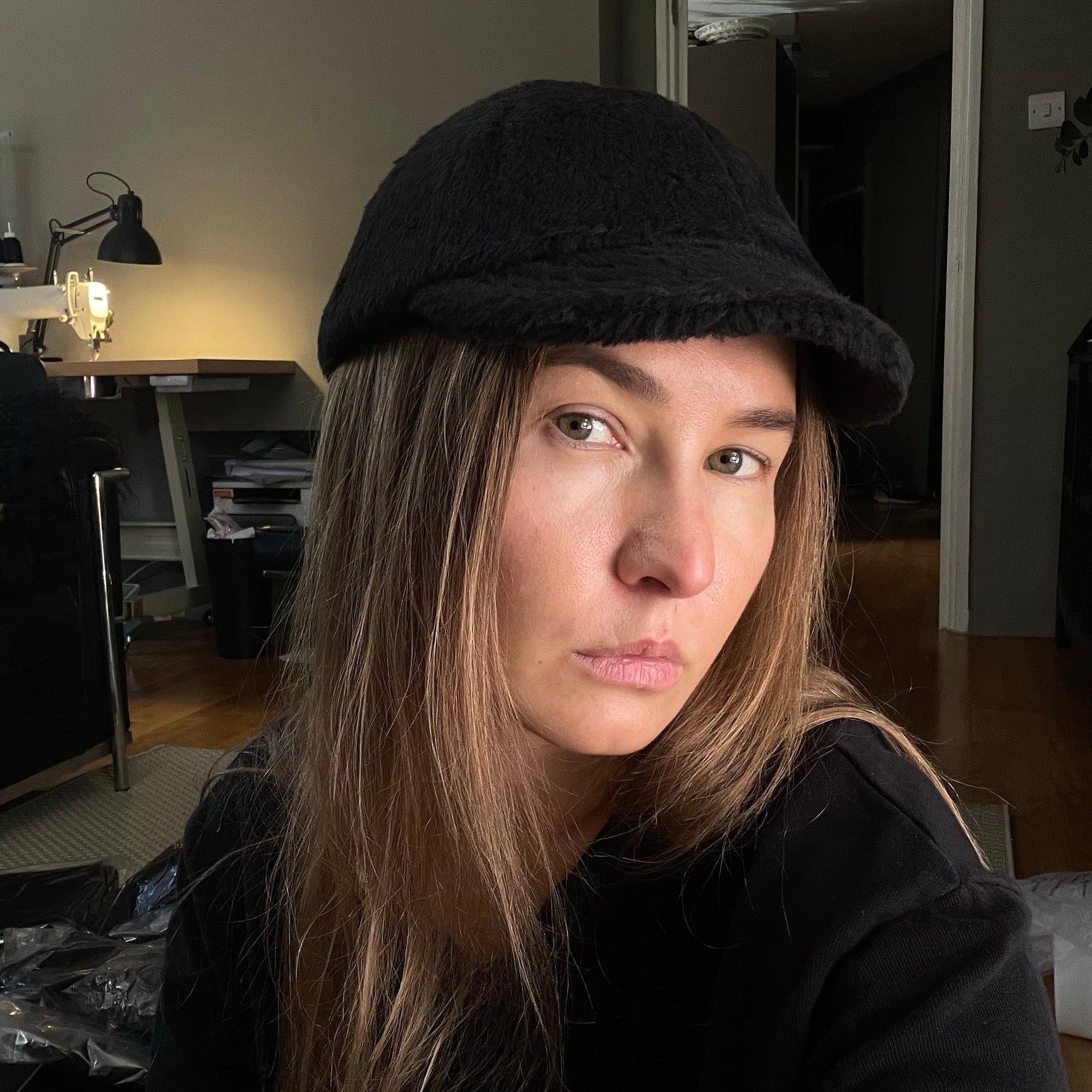 a°t’t” Cap T1538/1 worn in a lifestyle photograph, made for YTN №7