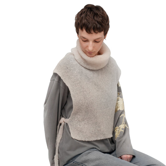 a°t’t” Snood T1741/118